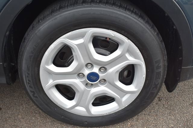 Used 2019 Ford Escape S FWD image 38