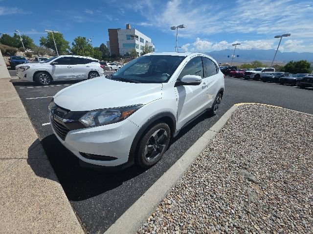 Used 2018 Honda HR-V EX-L image 2