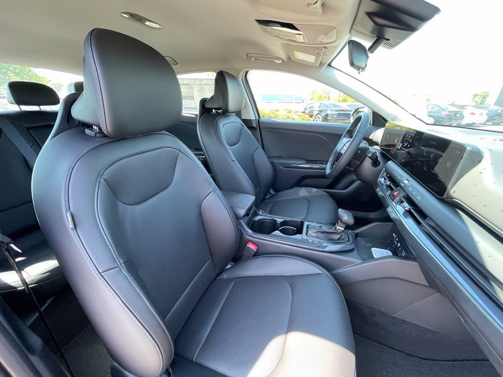 New 2026 Kia K4 EX FWD image 29