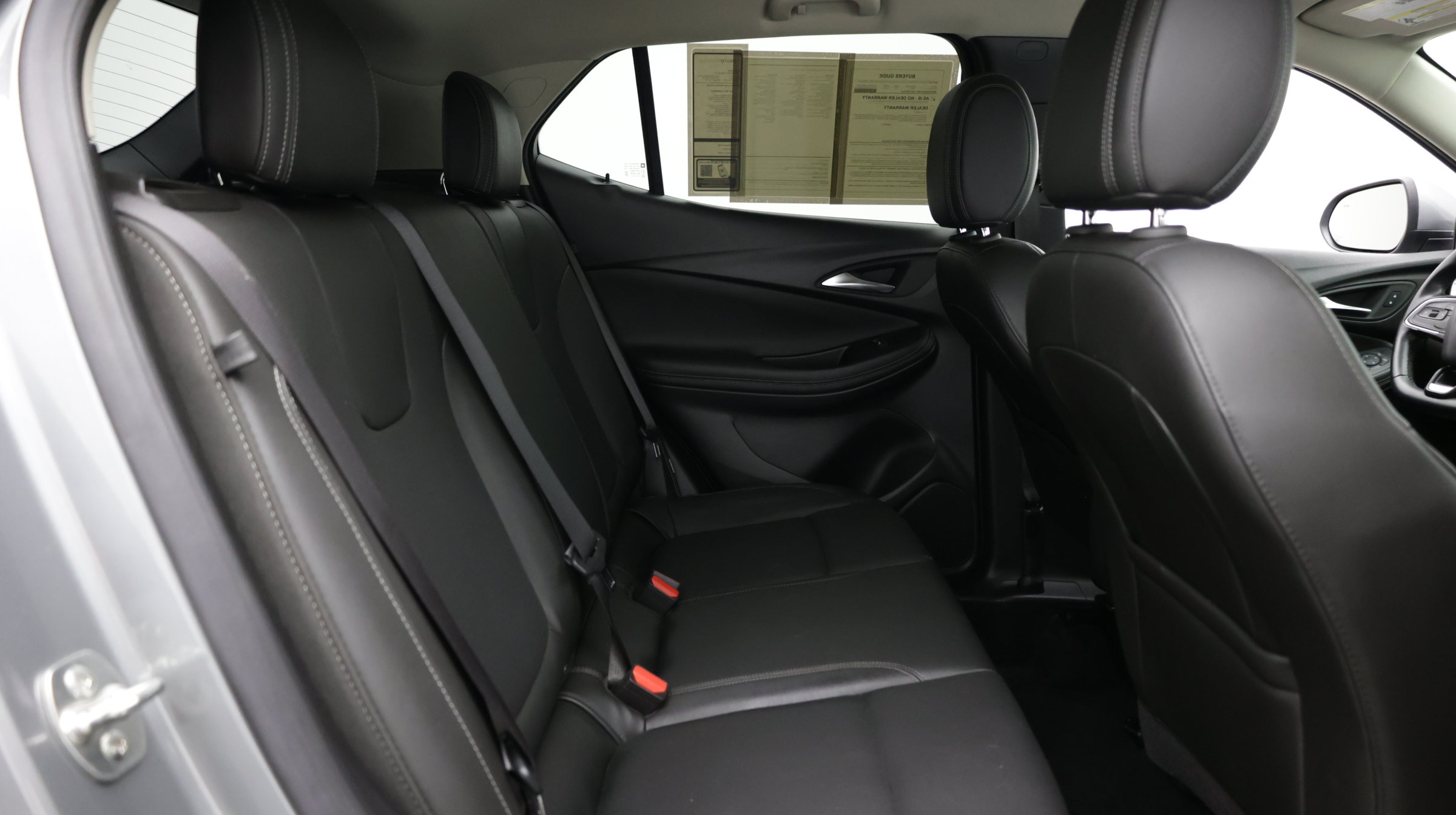 Used 2024 Buick Encore GX Sport Touring FWD image 34