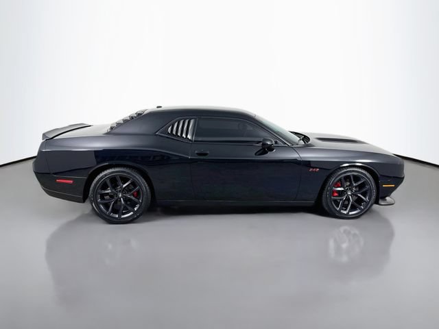 Used 2023 Dodge Challenger R/T w/ Blacktop Package RWD image 5