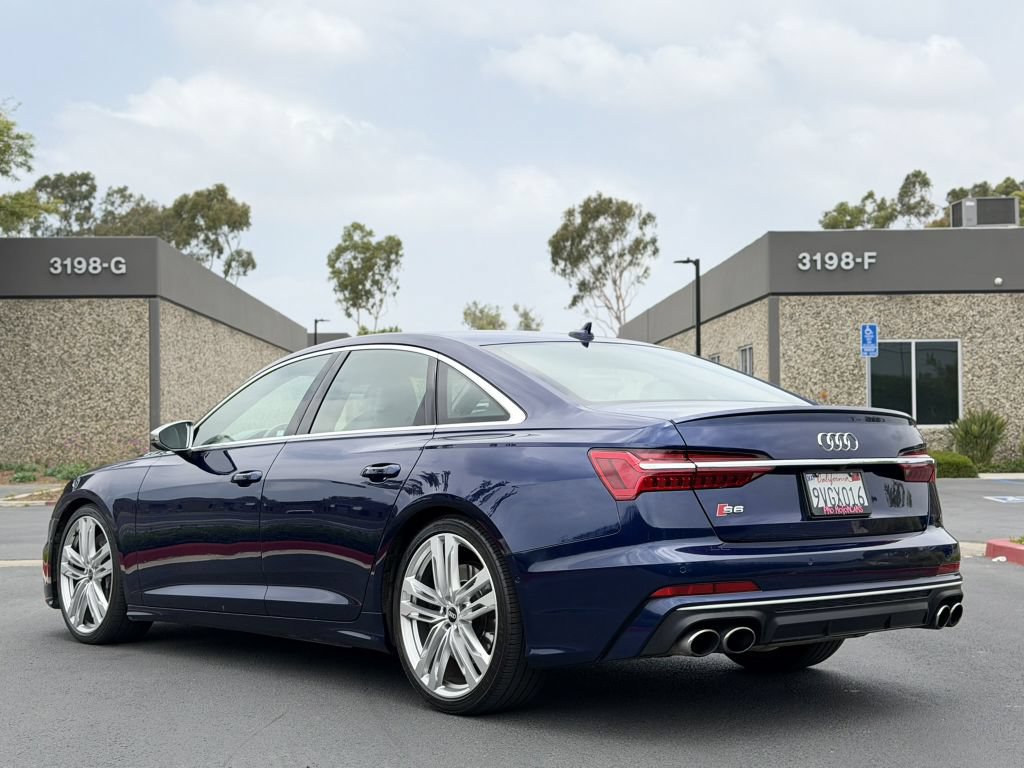 Used 2021 Audi S6 Premium Plus w/ S6 Executive Package AWD/4WD image 6