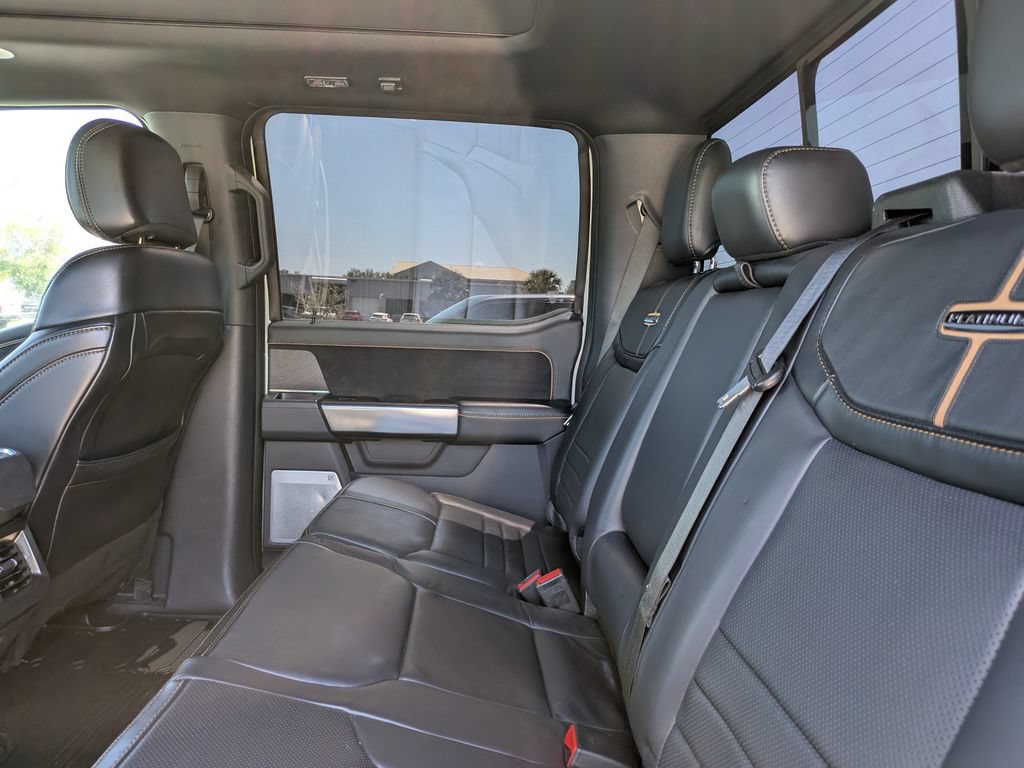 Used 2024 Ford F450 Platinum w/ FX4 Off-Road Package AWD/4WD image 19