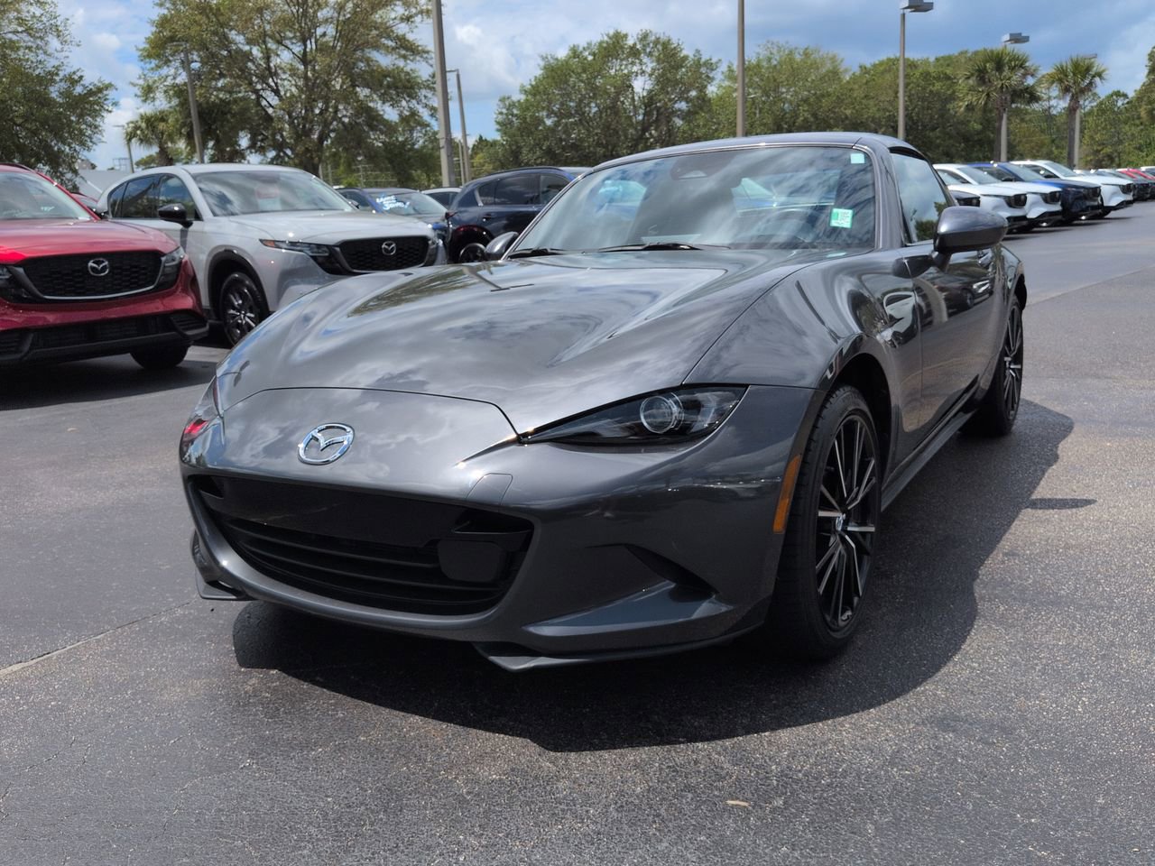 Used 2024 MAZDA MX-5 Miata RF Grand Touring w/ Weather Package RWD image 8