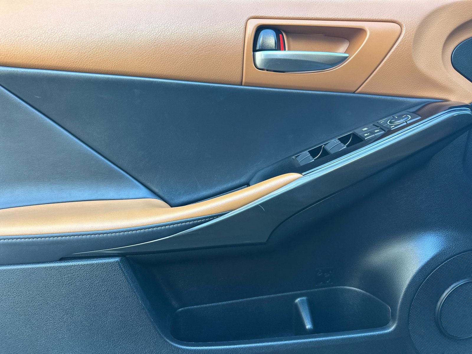 Used 2021 Lexus IS 300 w/ Accessory Package 2 RWD image 11