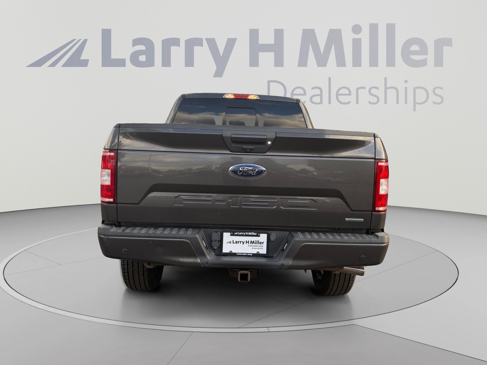 Used 2018 Ford F150 XLT w/ Equipment Group 302A Luxury AWD/4WD image 4
