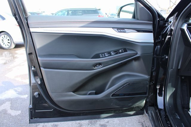 Used 2024 Jeep Wagoneer Launch Edition image 10