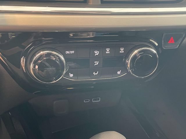 New 2026 Chevrolet Trax LT w/ Driver Confidence Package FWD image 18