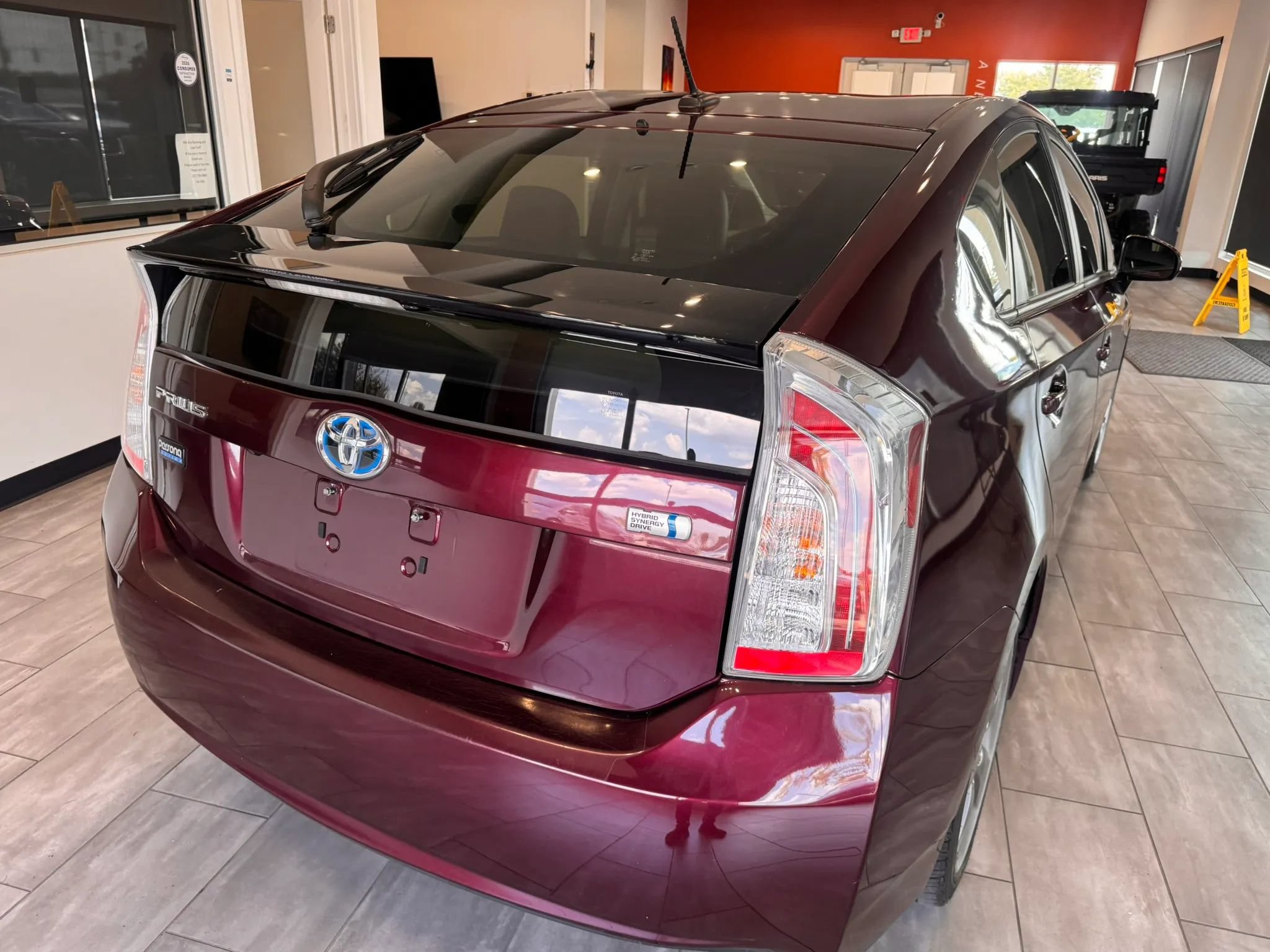 Used 2013 Toyota Prius Persona Series FWD image 14