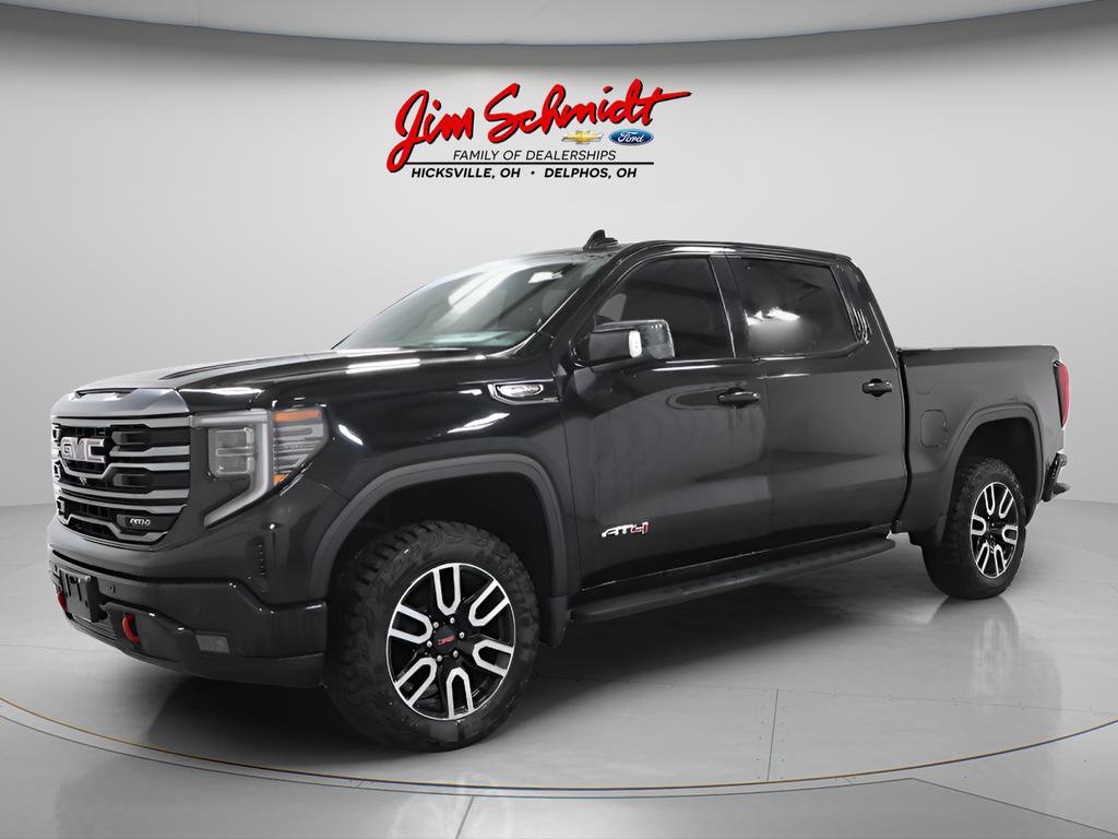 Used 2022 GMC Sierra 1500 AT4 w/ AT4 Premium Package image 2