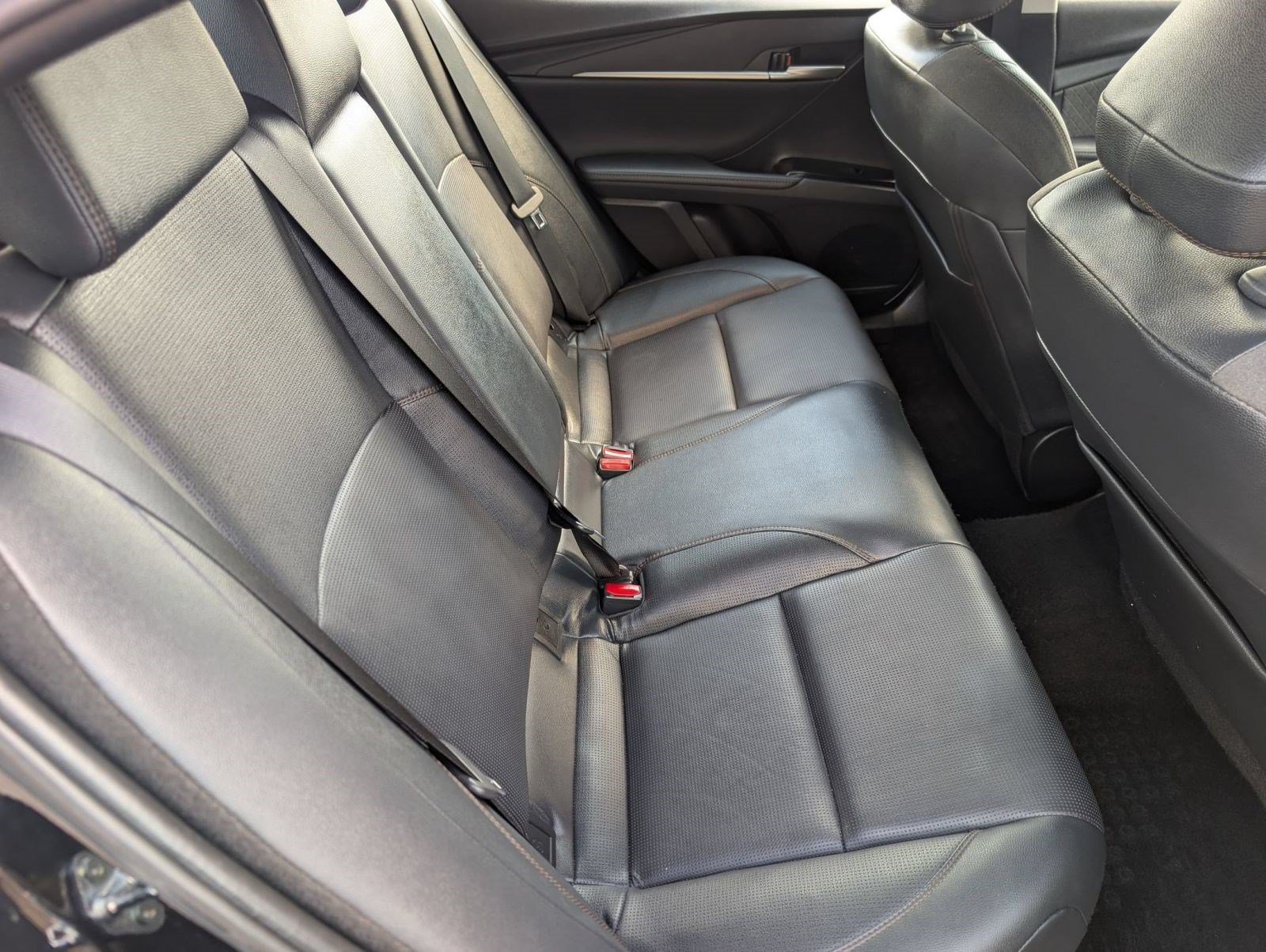 Used 2026 Toyota Camry XLE FWD image 29