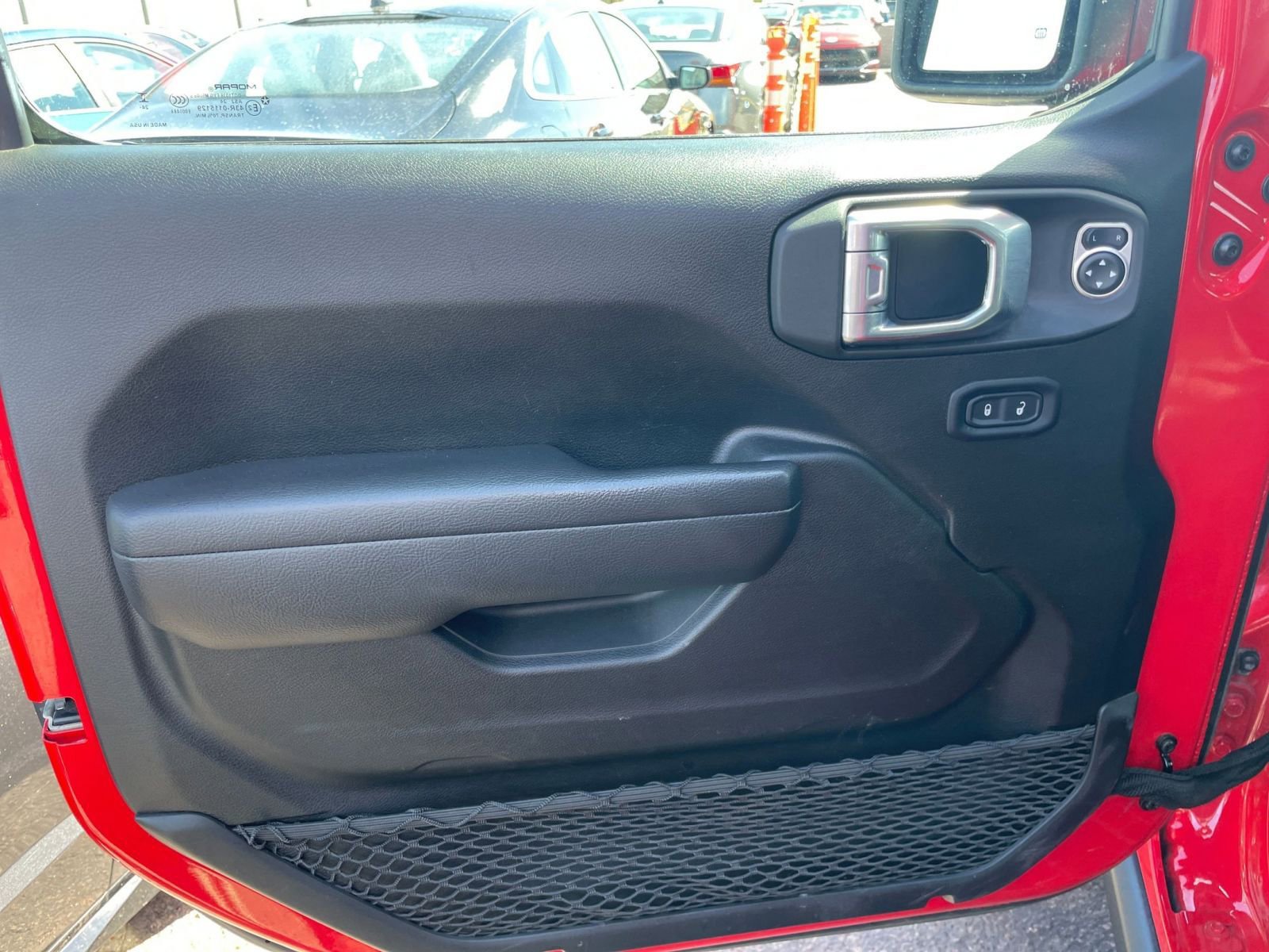 Used 2025 Jeep Wrangler Unlimited Rubicon image 20