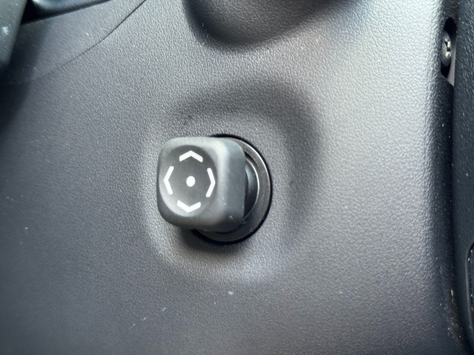 Used 2013 Lexus ES 350 w/ Luxury Pkg FWD image 19