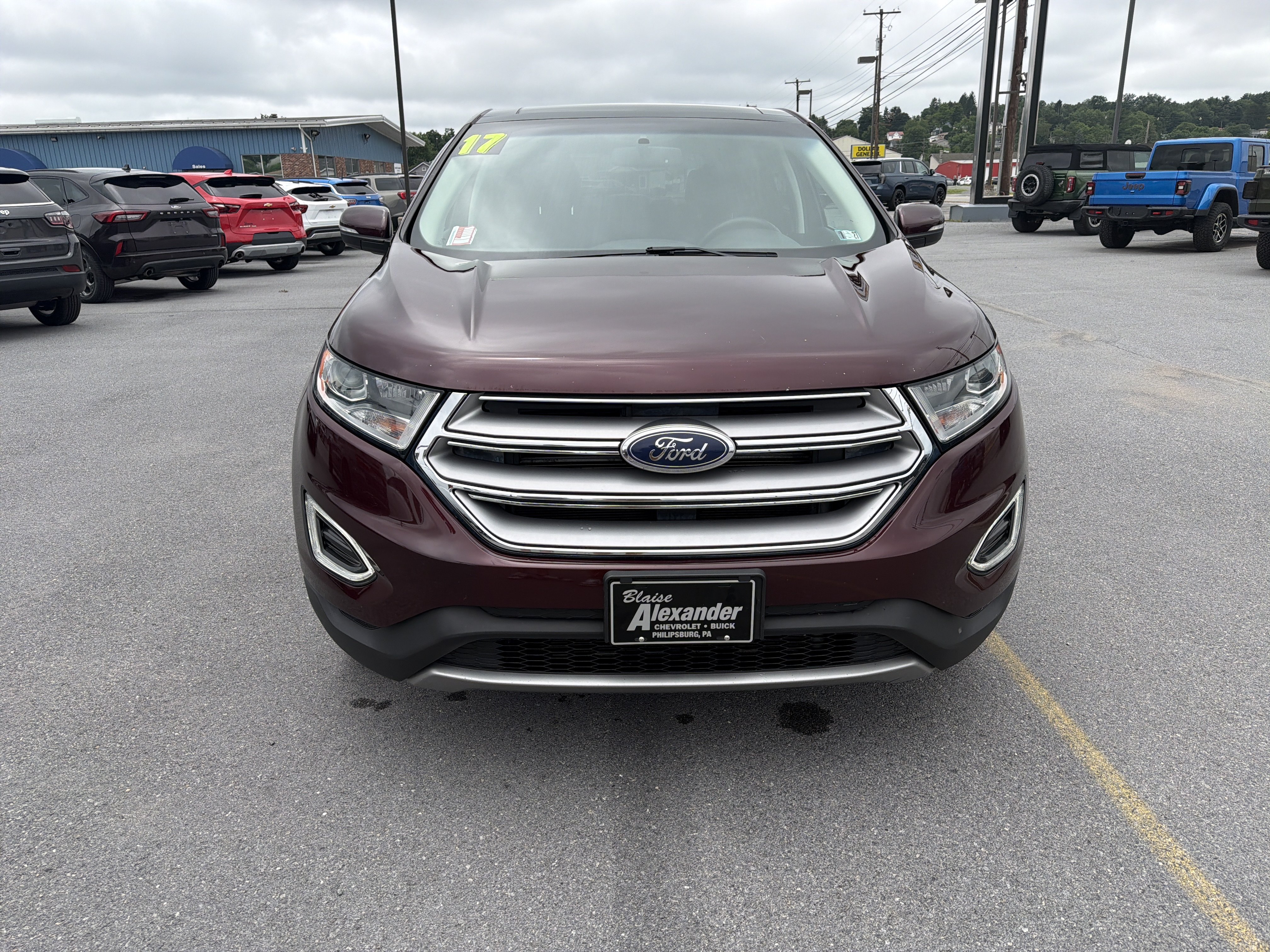 Used 2017 Ford Edge SEL w/ Equipment Group 201A AWD/4WD image 10