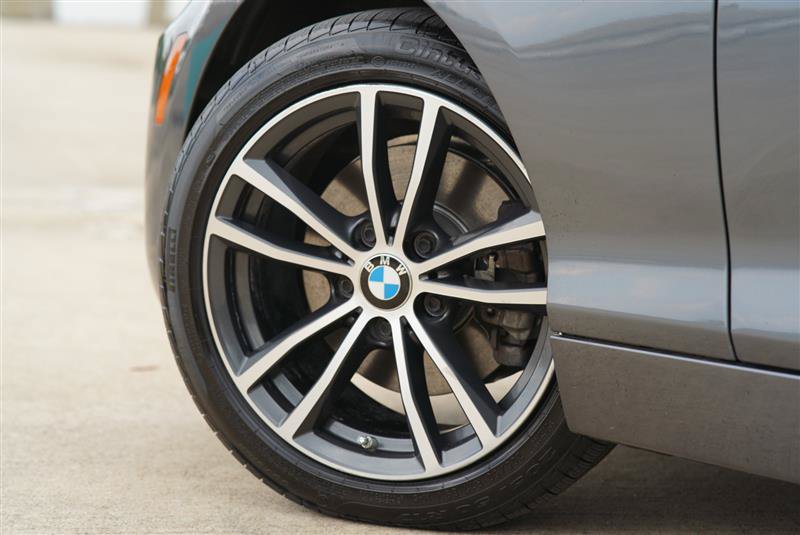 Used 2019 BMW 230i Convertible w/ Premium Package RWD image 31