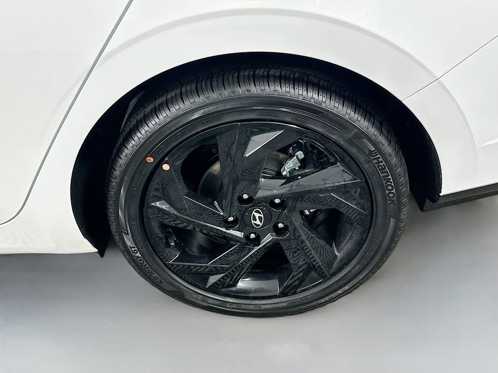 New 2026 Hyundai Elantra SEL Sport image 21