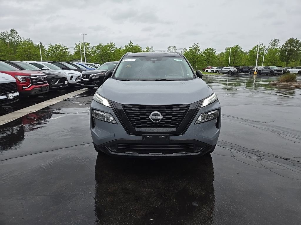 Used 2023 Nissan Rogue SV w/ SV Premium B Package AWD/4WD image 8