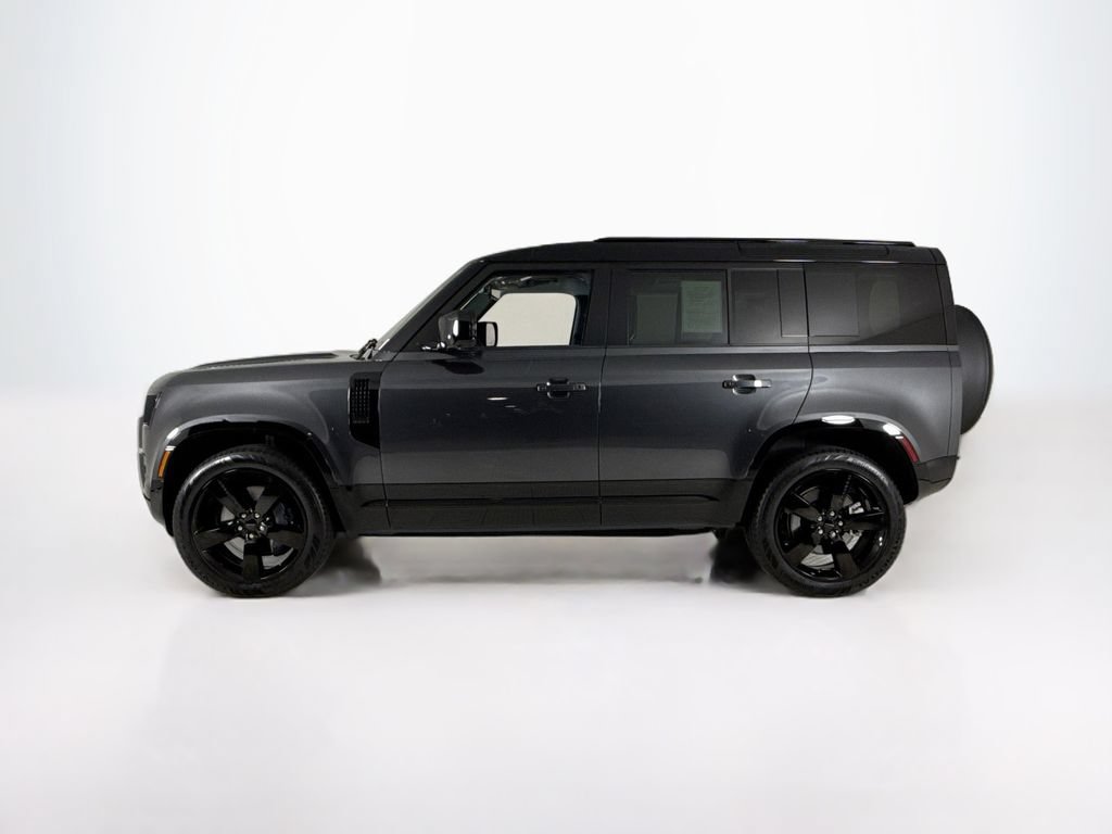 Used 2026 Land Rover Defender 110 X-Dynamic SE AWD/4WD image 2