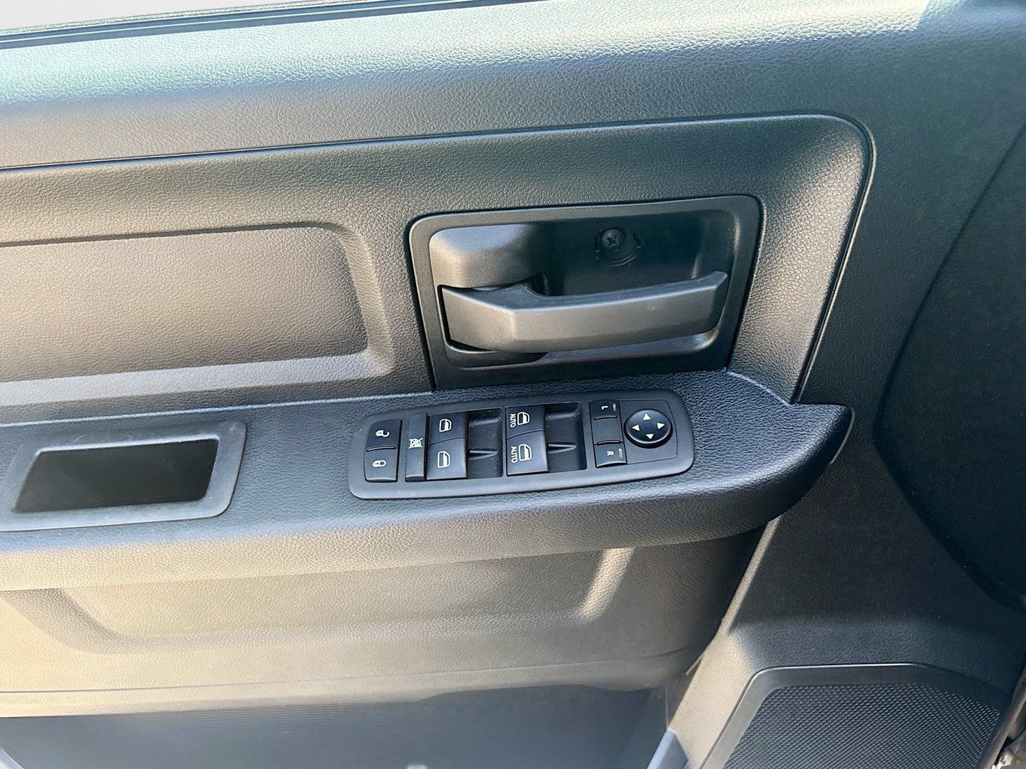 Used 2023 RAM 1500 Tradesman w/ Tradesman SXT Package AWD/4WD image 17