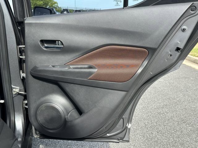 Used 2021 Nissan Kicks SR image 17