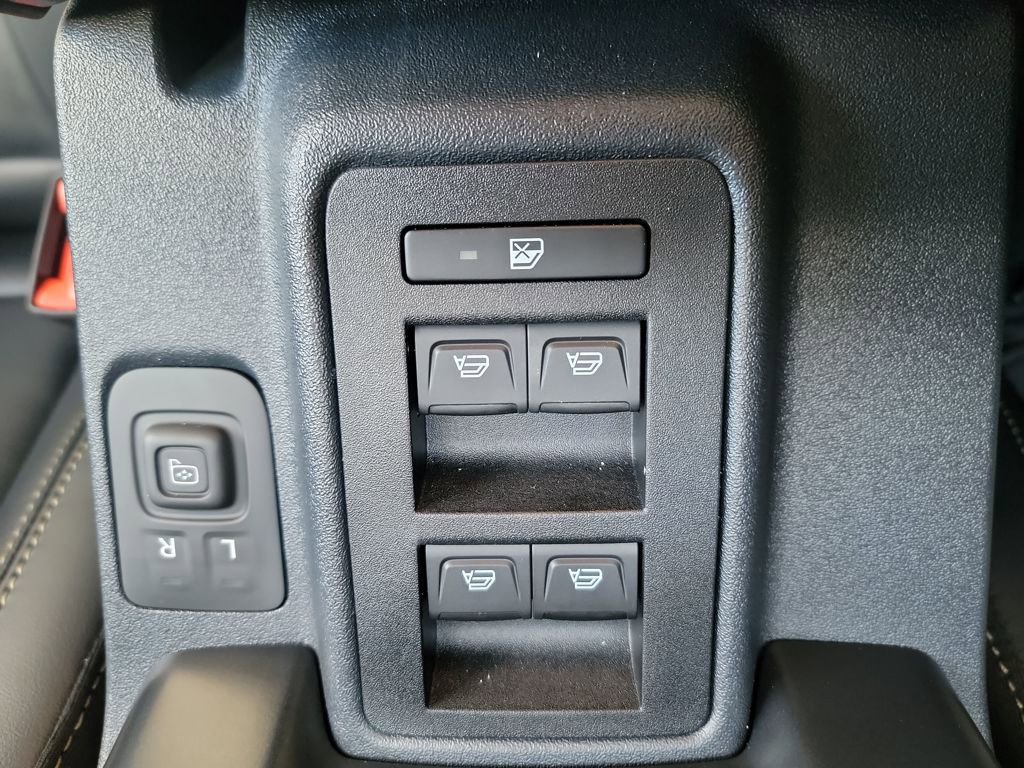 New 2025 Ford Bronco Badlands image 32