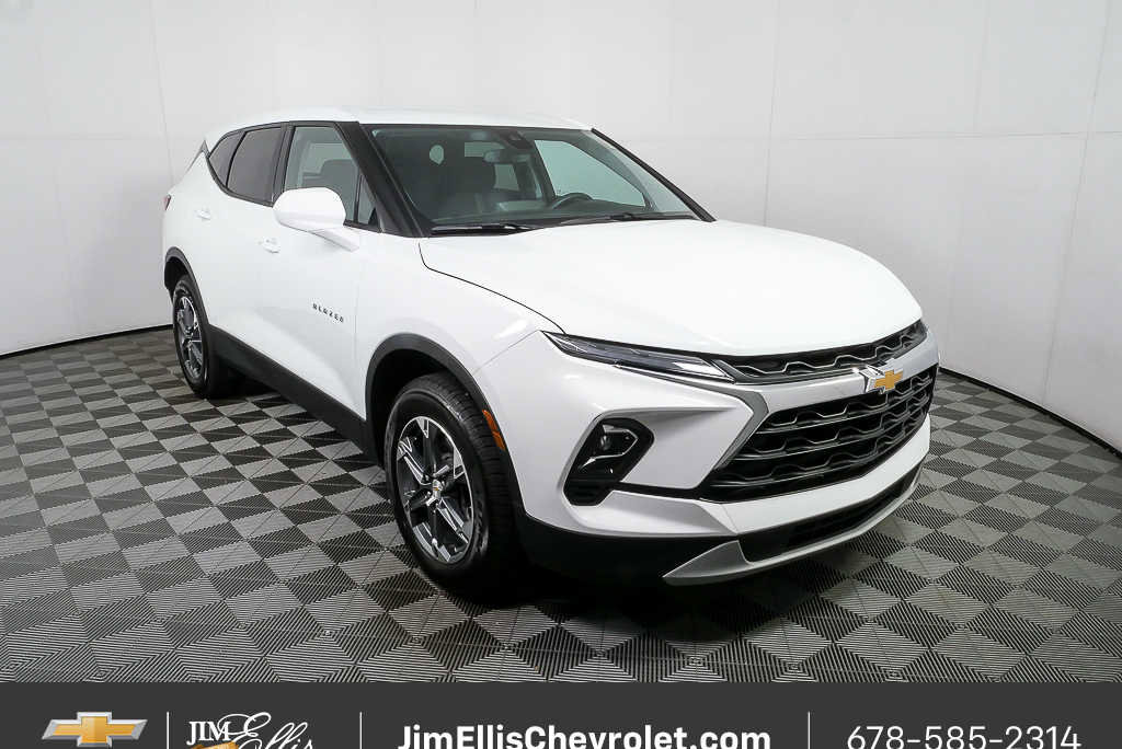 Certified 2025 Chevrolet Blazer LT