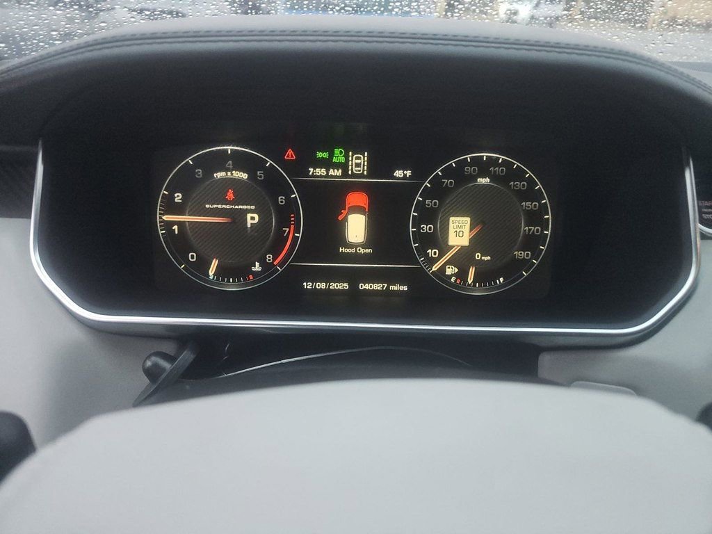 Used 2015 Land Rover Range Rover Sport SVR image 11