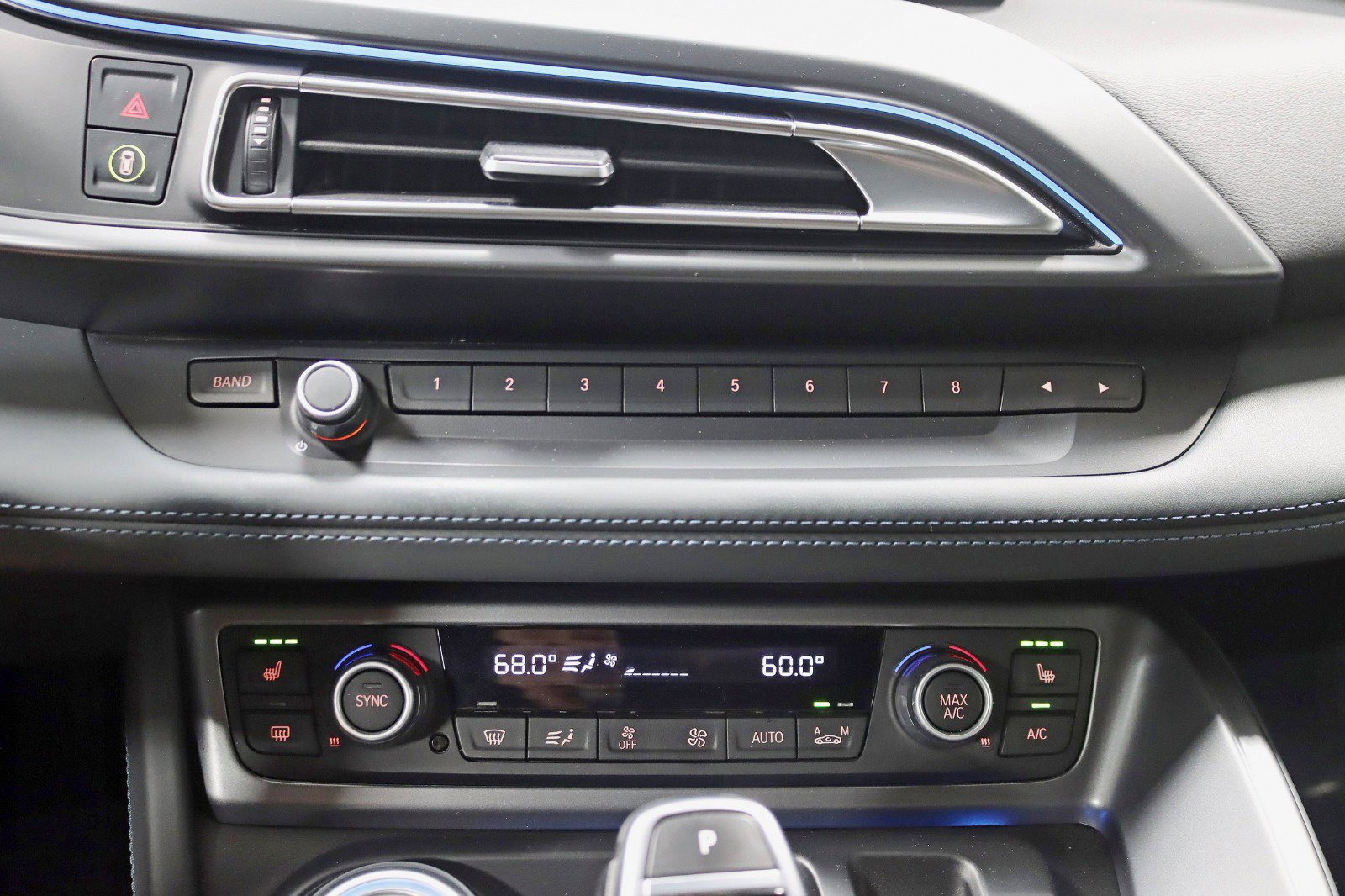 Used 2016 BMW i8 image 27