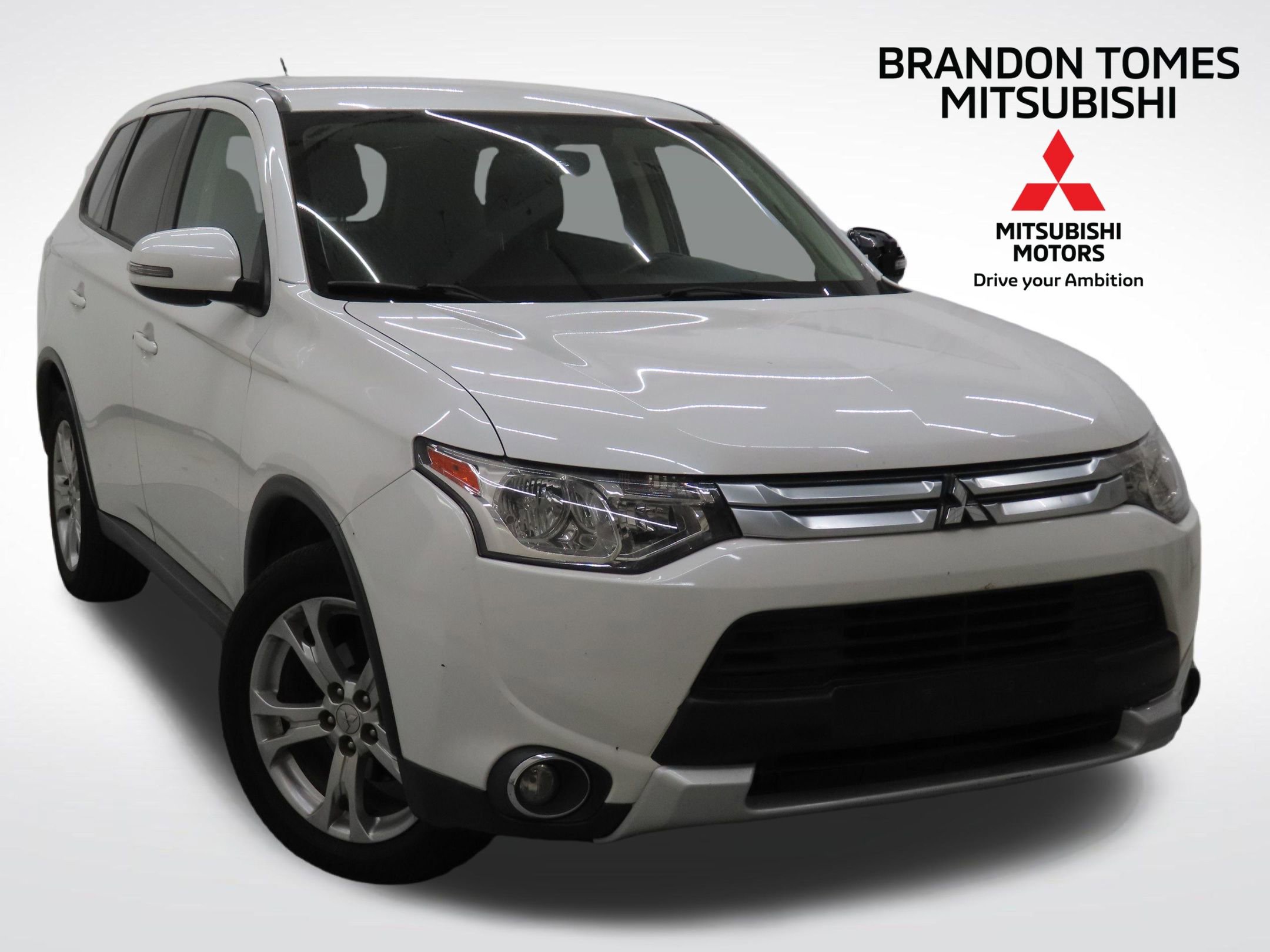 Used 2015 Mitsubishi Outlander SE