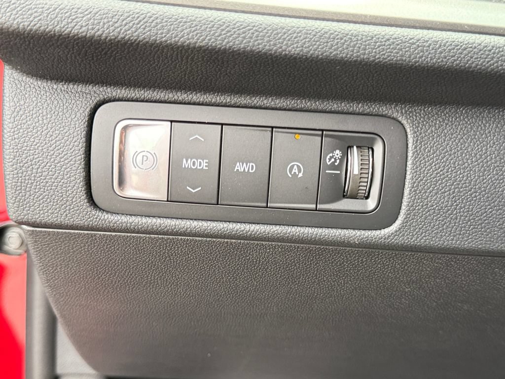 New 2026 Chevrolet Traverse LT w/ Midnight/Sport Edition AWD/4WD image 21