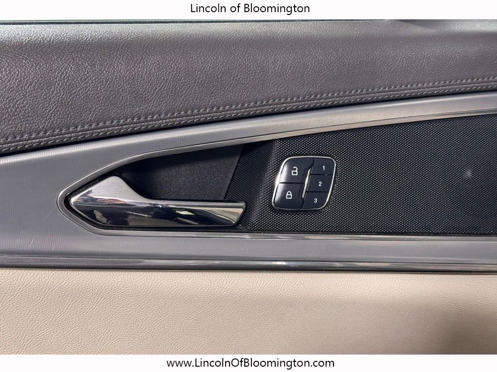 Used 2017 Lincoln MKX Reserve w/ Canadian Touring Package image 17