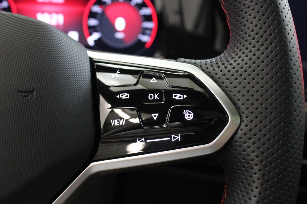 Used 2024 Volkswagen GTI Autobahn FWD image 28