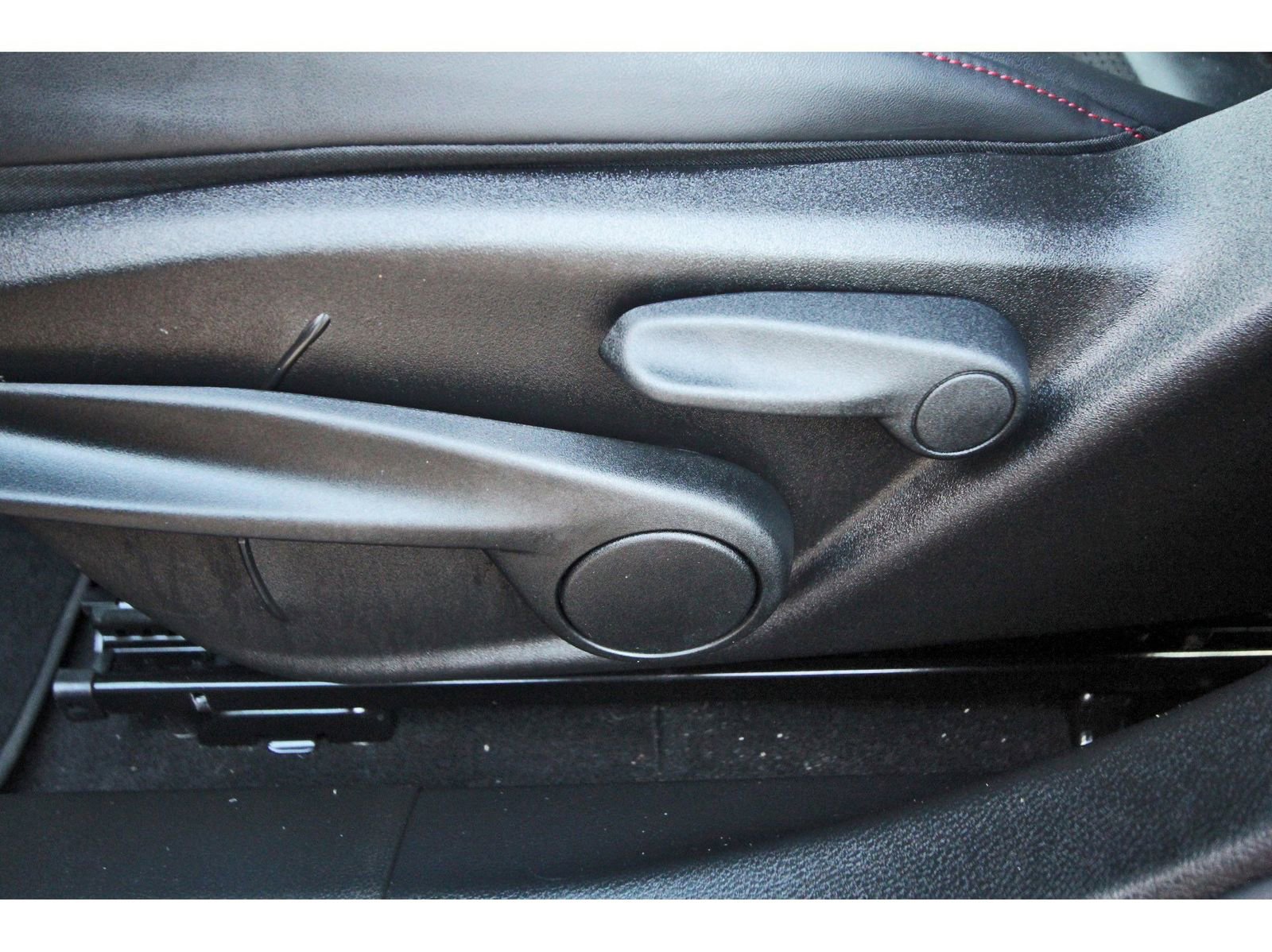 Used 2024 Dodge Hornet GT image 29