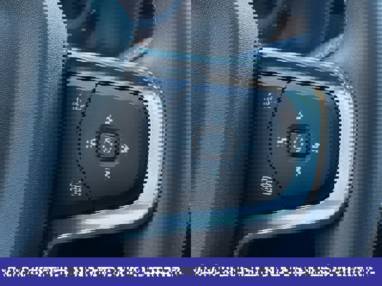 Certified 2023 Volvo XC40 Recharge Ultimate image 17