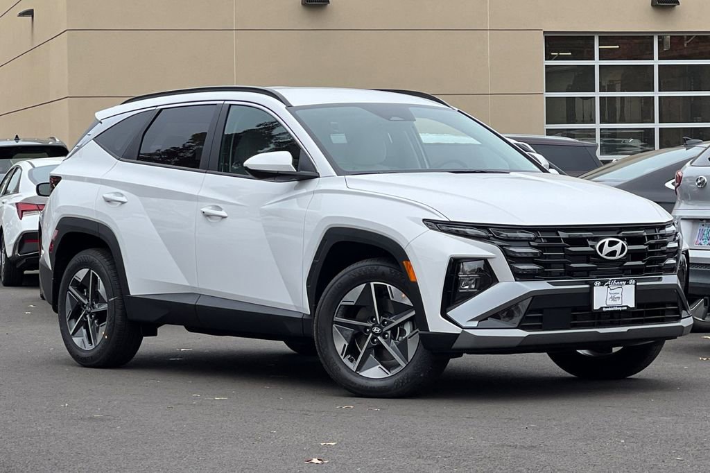 New 2026 Hyundai Tucson SEL image 2