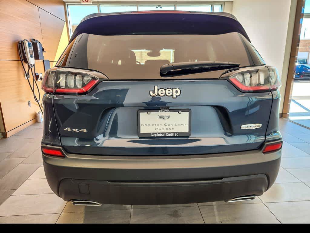 Used 2022 Jeep Cherokee Latitude Lux w/ Mopar Interior Package AWD/4WD image 6