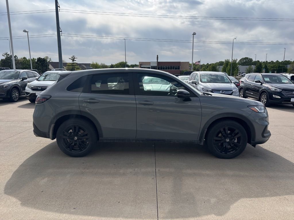 Used 2026 Honda HR-V Sport image 4