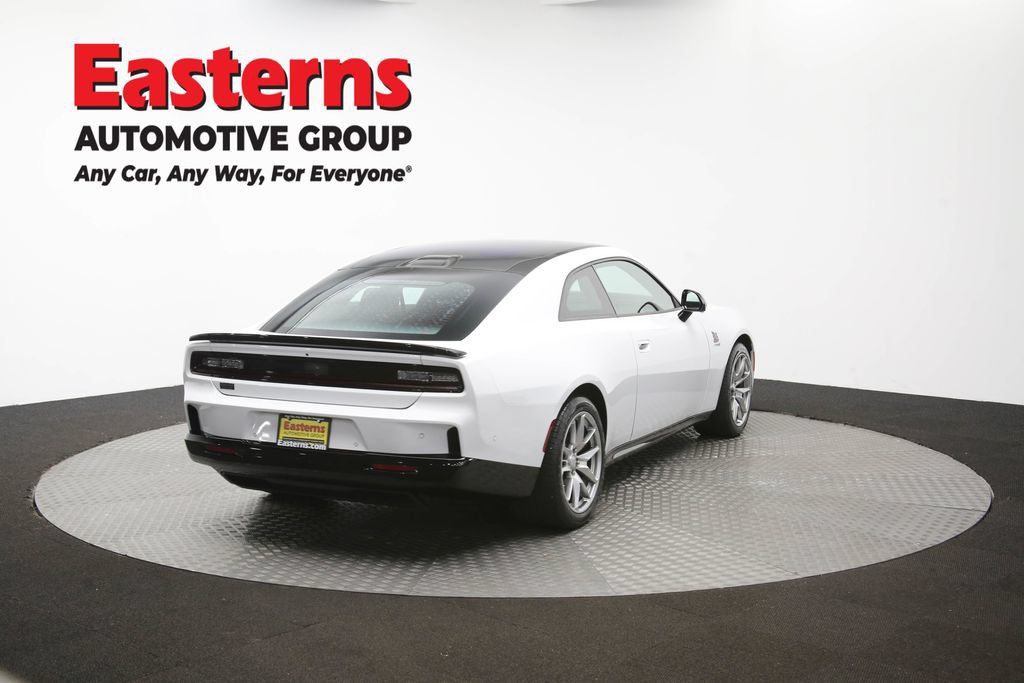 Used 2024 Dodge Charger Daytona Scat Pack w/ Plus Group AWD/4WD image 41