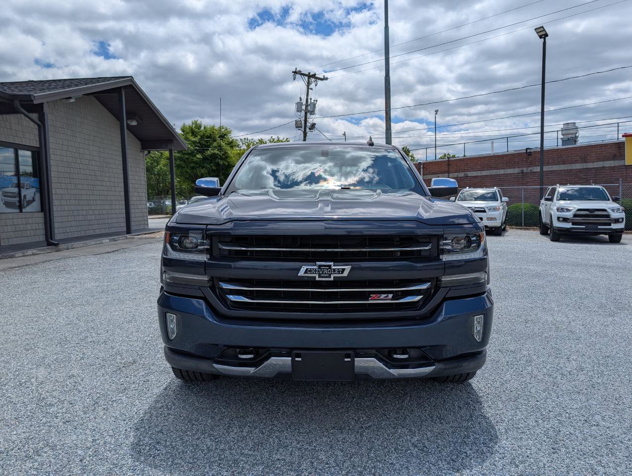 Used 2018 Chevrolet Silverado 1500 LTZ Z71 w/ Centennial Edition AWD/4WD image 2