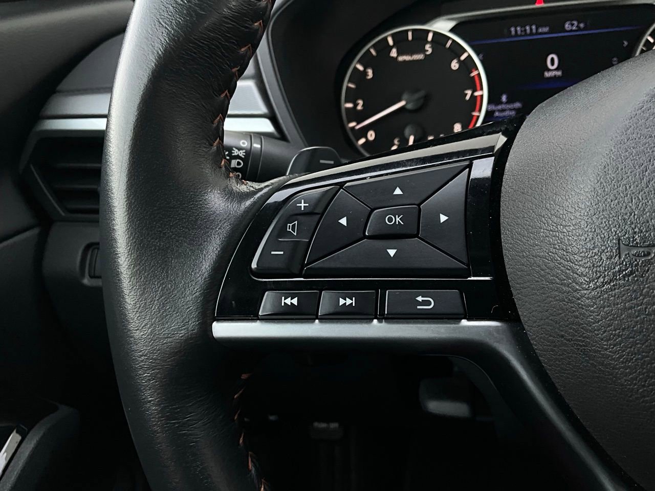 Used 2025 Nissan Altima 2.5 SR image 32