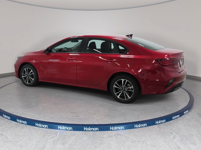Used 2024 Kia Forte LXS FWD image 8