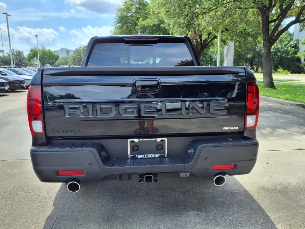 New 2025 Honda Ridgeline Black Edition image 15