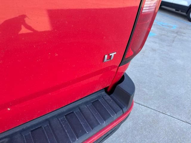 Used 2015 Chevrolet Colorado LT AWD/4WD image 3