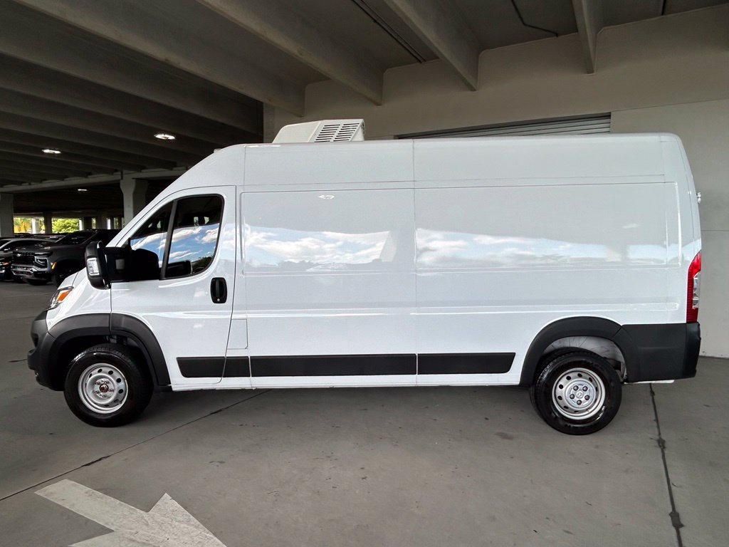 Used 2023 RAM ProMaster 2500 FWD image 2