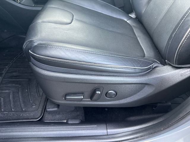 Certified 2022 Hyundai Santa Fe SEL w/ Convenience + Premium Package image 10