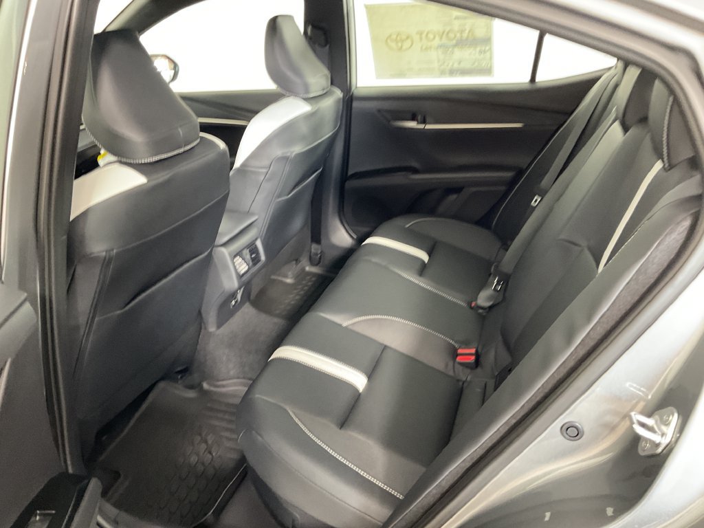 New 2026 Toyota Camry SE FWD image 17