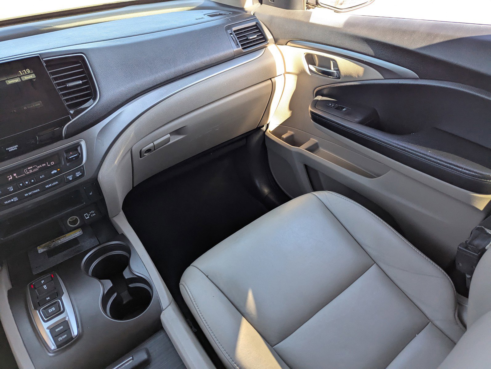 Used 2022 Honda Pilot Special Edition image 19