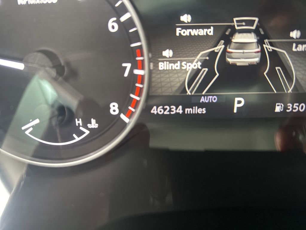 Used 2022 Nissan Pathfinder S AWD/4WD image 8