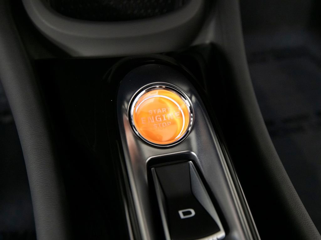 Used 2025 McLaren Artura Spider image 25