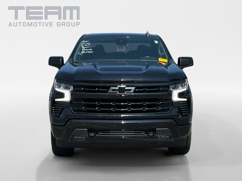 Used 2023 Chevrolet Silverado 1500 RST w/ Protection Package AWD/4WD image 2
